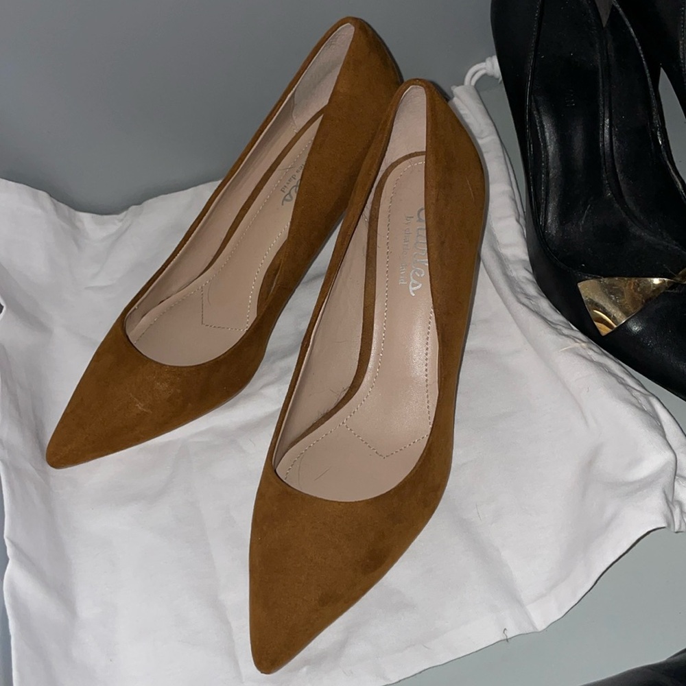 Women’s Charles by Charles David Suede Pumps Sz 7
